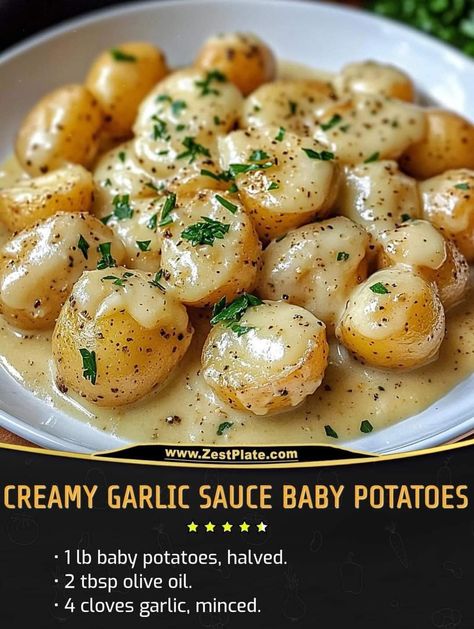 Creamy Garlic Sauce Potatoes, Gold Potato Recipes, Baby Potato Recipes, Potato Sauce, Mom Meals, Creamy Potatoes, Best Cooking Oil, Grandma Cooking, Creamy Garlic Sauce