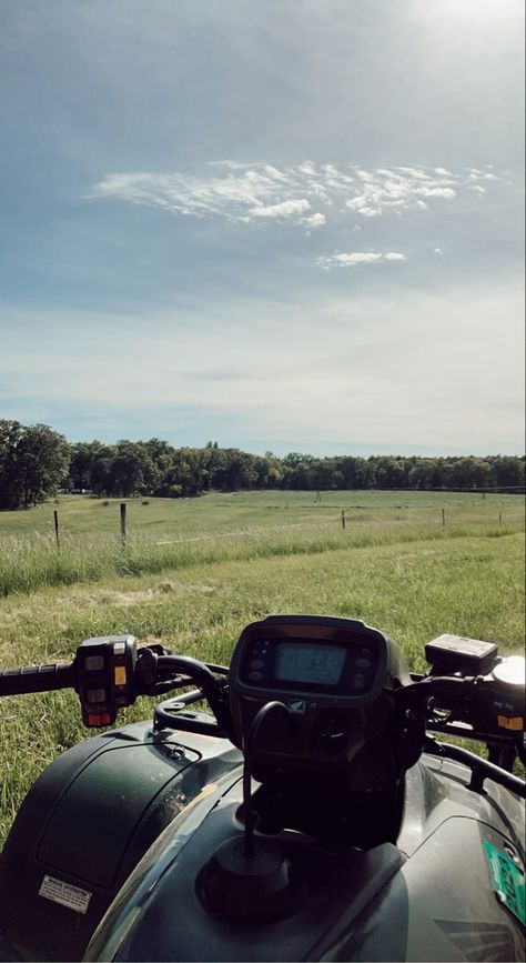 Southern Aesthetic, Country Backgrounds, Dream Horse Barns, Country Summer, Rich Country, Small Town Life, Southern Lifestyle, Southern Life, Western Life