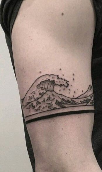 Hokusai Wave Tattoo Minimal, Asian Wave Tattoo, Wave Crashing On Rocks Tattoo, Beach Tattoo Ideas, Persian Tattoo, Leo Tattoo, Ankle Tat, Mountain Tattoo Design, Mens Haircuts Short Hair