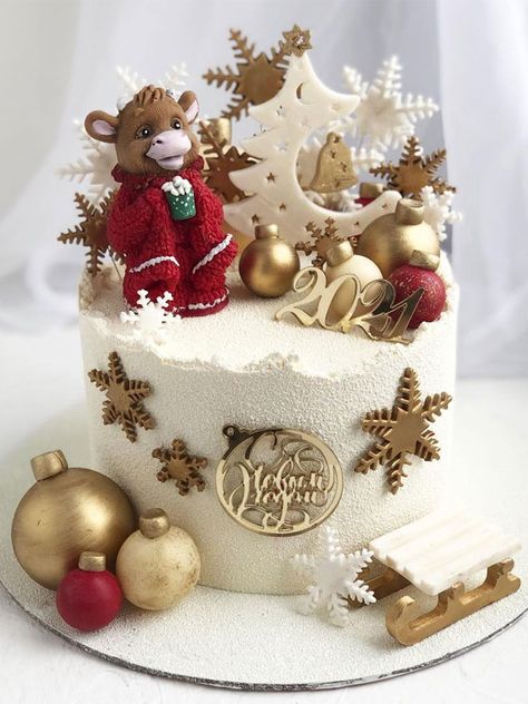 christmas cake, rustic winter cake, winter cakes, holiday cakes, holiday cakes 2021, gingerbread winter cake White Winter Cake, Weeks Till Christmas, Cake Winter, Winter Cakes, Cake Rustic, Christmas Cakes Easy, Christmas Themed Cake, Xmas Desserts, Christmas Cake Pops