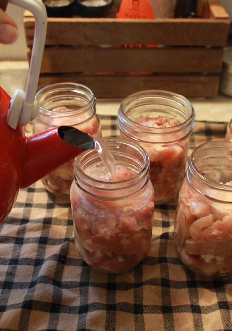 Pressure Canning Chicken Thighs | Raw Pack, Boneless | The Cottage Vegetable Canning Raw Chicken, Pressure Canning Chicken, Canning Chicken, Mint Tea Recipe, Water Bath Canning Recipes, Preserving Recipes, Apple Pie Filling Recipes, Pressure Canning Recipes, Home Canning Recipes