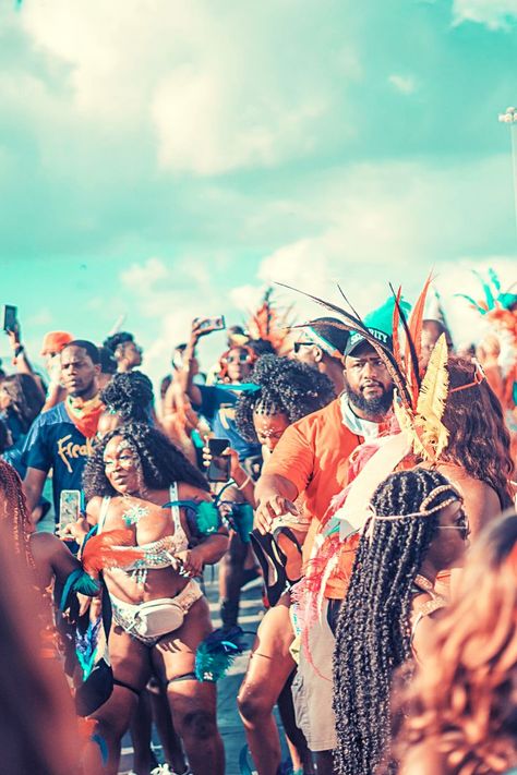 The best #parties and #carnivals are awaiting you on Caribbean #islands! 🎉💃🌴 #traveling #CBB #vacation #party #Carnival #CaribbeanTravel #partyanimal Wizarding Schools, Caribbean Party, Caribbean Carnival, Caribbean Island, Caribbean Travel, Caribbean Islands, Animal Party, Central America, Carnival