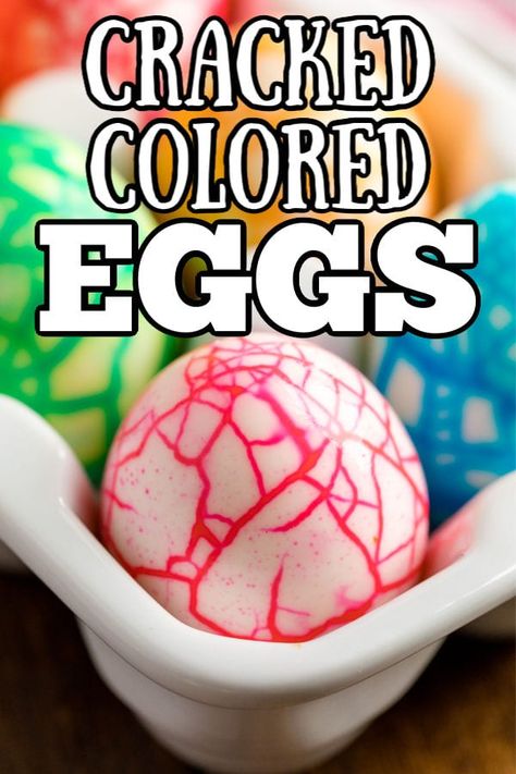 Deviled Easter Eggs Colored, Fun Ways To Color Easter Eggs, Devilied Eggs, Dyed Deviled Eggs, Egg Project, Halloween Eggs, Fairy Items, Dyed Eggs, Diy Easter Eggs