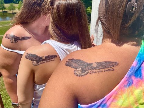 Eagle Remembrance Tattoo, Eagle Memorial Tattoo, Shoulder Blade Tattoo, Sibling Tattoos, Remembrance Tattoos, Eagle Tattoo, Memorial Tattoo, Dad Tattoos, In Memory Of Dad