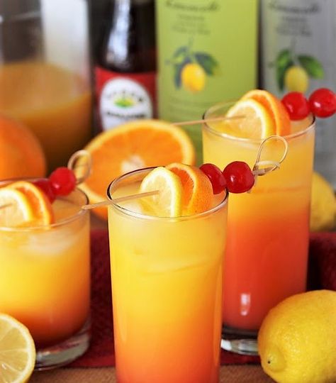 Super simple, absolutely delicious, and loaded with fabulous Limoncello lemon flavor -- Lemon lovers, what more could you ask for in a drink? Tequila Sunrise Cocktail, Limoncello Cocktails, Sunrise Cocktail, Antipasto Skewers, Samuel Adams, Tequila Sunrise, Cocktail Drinks Recipes, Alcohol Drink Recipes, Drink Ideas