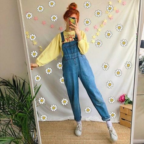 Mode Ulzzang, 90s Outfit, High Waist Fashion, Moda Vintage, Mode Inspo, Mode Vintage, Vintage Style Outfits, Mode Inspiration, Looks Vintage