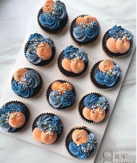 Navy Blue And Peach Wedding Cake, Blue And Orange Cupcakes, Boho Wedding Cupcakes, Cupcake Icing Designs, Blue Baby Shower Cake, Grad Cakes, Wedding Cake Peach, Mums Wedding, Cakes Design