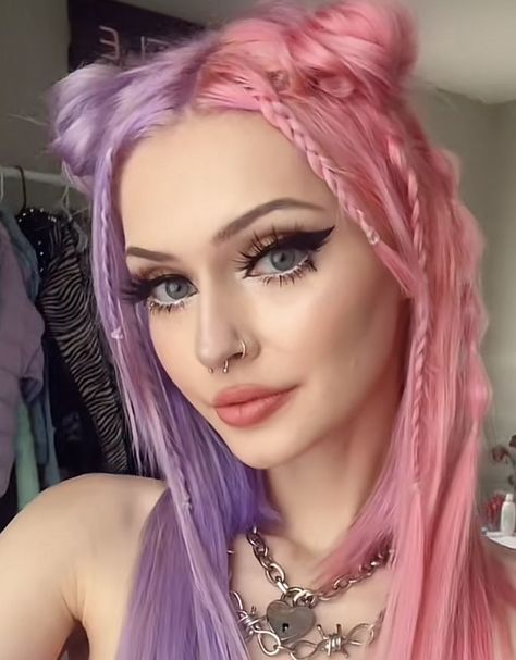 Pastel Purple Hair Dark Roots, Split Dye Hair Ideas Purple, Blue To Pink Ombre Hair, Pastel Pink And Purple Split Dye, Pink And Purple And Blonde Hair, Unique Color Hair Ideas, Split Colored Hair, Split Dyed Hair Pink And Blonde, Blond And Lavender Hair