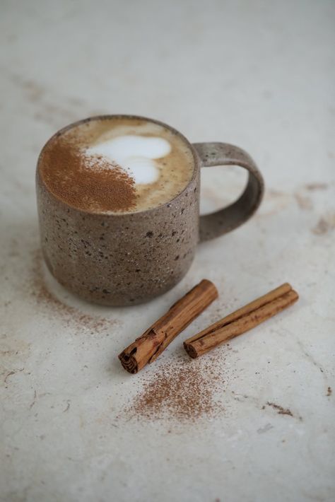 Nourishing Chai Latte Hot Drink Aesthetic, Chai Tea Latte Aesthetic, Chai Tea Aesthetic, Chai Latte Aesthetic, Chai Aesthetic, Cashew Milk Recipe, Spicy Tea, Relax The Mind, Chai Latte Recipe