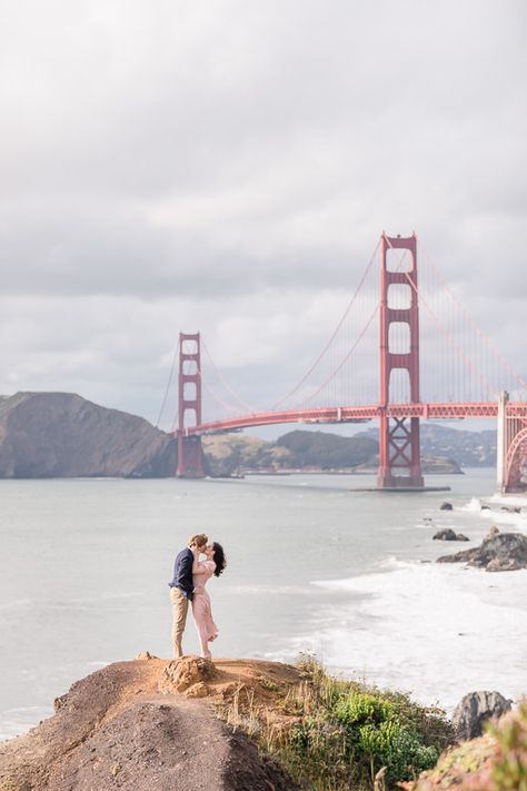 Baker Beach San Francisco, Engagement Photo Shoot Poses, Pre Wedding Photoshoot Theme, San Francisco Pictures, San Francisco Beach, San Francisco Engagement Photos, Urban Engagement Photos, San Francisco Photos, San Francisco Engagement