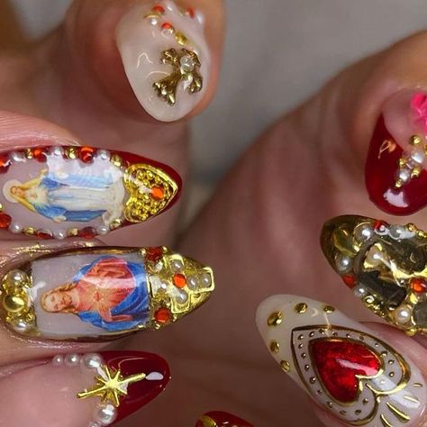 Salma on Instagram: "Still can’t believe this set. All hail me for creating these 😮‍💨 on @melinayperez !! These took 4 hrs btw  . . . #kokoist #japanesegel #jesusnails #jesussaves #catholicnails #holynails #jesuschrist #sacredhearttattoo #atxnails #atxnailart" Sacred Heart Nail Art, Catholic Nail Art, Sacred Heart Nails, Rosary Nails, Sacred Heart Tattoos, Heart Nail Art, Nail Envy, Really Cute Nails, Heart Nails