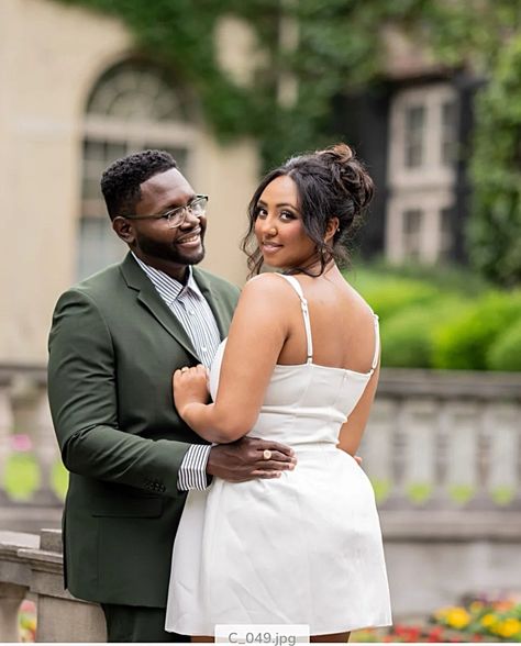 engagement series 💍✨ 𝗿𝗲𝗯𝗲𝗰𝗰𝗮 & 𝗮𝗻𝗱𝗿𝗲𝘄 a beautiful engagement shoot for my beautiful bestie @xciii.b + her fiancé andrew ♡ bride-to-be @xciii.b hair + makeup @saraellemua photography @theeastcore toronto weddings • toronto hair and makeup artist • toronto hmua Engagement Shoot Makeup, Shoot Makeup, Makeup Artistry, Toronto Wedding, Hair And Makeup Artist, Wedding Shots, Engagement Shoot, Hair And Makeup, Artistry Makeup