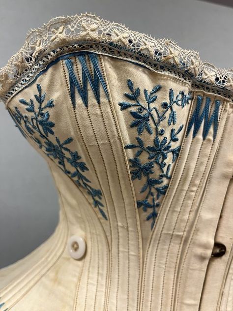 Historic Pattern Database – Genesee Country Village & Museum 1840 Corset, 1840s Corset, Flossing Corset, 1860s Corset, Corset Flossing, Quilted Corset, Corset Embroidery, Girls Corset, Embroidered Corset