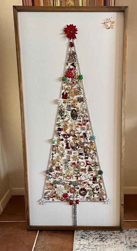 Extra Large Bling Vintage Jewelry Christmas Tree Framed Wall Hanging or Easel Setting Farmhouse Decoration 12.5x47.5x.1.5 - Etsy UK Vintage Jewelry Christmas Tree, Tree Mosaic, Old Jewelry Crafts, Jeweled Christmas Trees, Live Christmas Trees, Jewelry Christmas Tree, Vintage Jewelry Crafts, Unique Christmas Trees, Vintage Jewelry Art