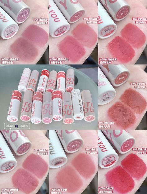 Chinese Lip Tint, Xiaohongshu Makeup Products, Chinese Makeup Brands, Chinese Makeup Products, Asian Makeup Brands, Chinese Lipstick, Asian Makeup Products, Mud Texture, Korean Makeup Brands