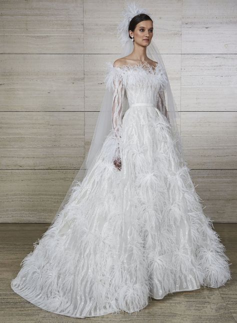 LOOK 1 – ELIE SAAB Feather Wedding Dresses, Saab Wedding Dress, Elie Saab Wedding Dress, Elie Saab Bridal, Winter Wedding Gowns, Wedding Dress With Feathers, Baju Kahwin, Haute Couture Wedding Dress, Elie Saab Spring