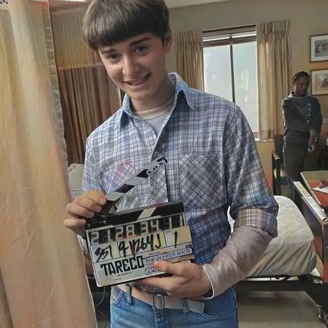 will byers noah schnapp behind the scenes :o Noah Schnapp, Will Byers, Bts