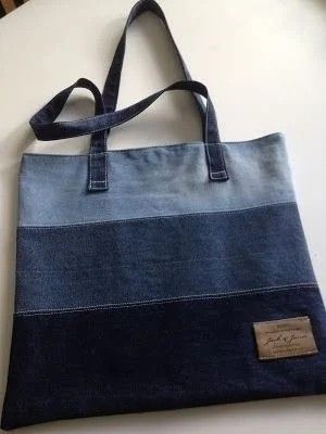 Återvinna Jeans, Artisanats Denim, Jeans Recycling, Sacs Tote Bags, Blue Jeans Crafts, Diy Jeans, Denim Purse, Denim Projects, Denim Bags