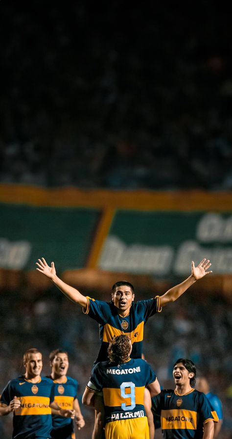 Riquelme Wallpaper, Boca Juniors Wallpaper, Football Icon, Basketball Wallpaper, Soccer World, Palermo, Retro Fashion, Milan, Soccer