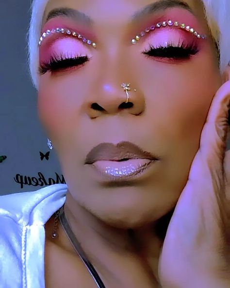 Makeup 💄🎨🖌️💕✨💕is my love 💓 language 😘💕✨💕 #makeupreels2024 #makeuplooks2024 #glammakeup My Love Language, Love Language, My Love, Makeup, Instagram, Make Up