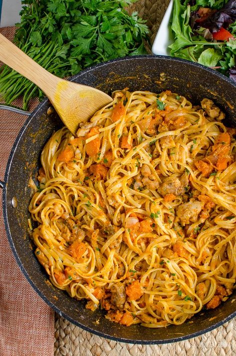 Butternut Squash Recipes Healthy, Butternut Squash Noodle, Best Pasta Dishes, Butternut Squash Pasta, Chicken And Butternut Squash, Paprika Chicken, Butternut Squash Recipes, Syn Free, Roasted Butternut Squash