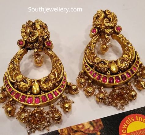 Gold Chandbali Earrings Design, Chandbali Earrings Gold, Big Earrings Gold, Chand Bali, Gold Peacock, Gold Temple Jewellery, Indian Jewelry Earrings, Antique Necklaces Design, Antique Gold Jewelry Indian