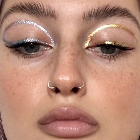 Trucco Glam, Cosmetic Inspiration, Freckles Makeup, Swag Makeup, Matte Makeup, Ethereal Makeup, Makeup Eye Looks, Creative Makeup Looks, Glowy Makeup