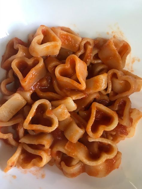 Random Heart Shaped Things, Cute Pasta Aesthetic, Heart Pasta, Pasta Aesthetic, Heart Things, Heart Shaped Food, Heart Aesthetic, Heart Food, Food Is Fuel