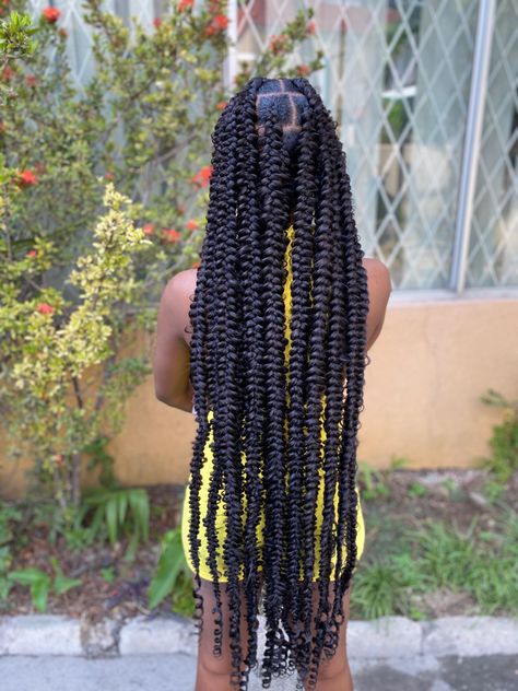 Large Knotless Butterfly Box Braids, Jumbo Knotless Passion Twist, Knotless Braids Hairstyles Jumbo, Passion Plait Braids, Passion Twist With Curls Out, Different Types Of Hair Parting For Braids, Butterfly Braids With Color, Jumbo Knotless Butterfly Braids, Butterfly Plait Braids