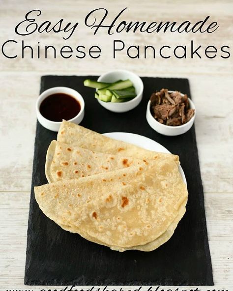 Crispy Duck Pancakes, Chinese Crepe Recipe, Chinese Pancakes Recipe, Duck Pancakes Recipe, Crispy Duck Recipes, Peking Duck Pancakes, Chinese Pancakes, Chinese Night, Chinese Pancake