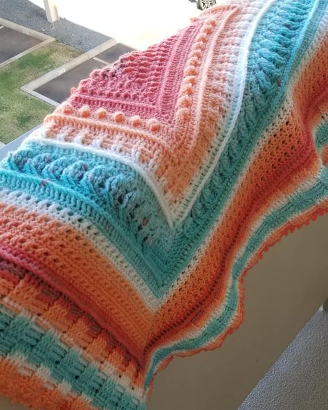 52  Quick And Easy FREE Crochet Blanket Patterns For Beauty Homes! Baby Blanket Crochet Patterns, Free Crochet Blanket Patterns, Crochet Baby Blanket Beginner, Striped Crochet Blanket, Crochet Blanket Pattern Easy, Crochet For Beginners Blanket, Crochet Blanket Designs, Easy Crochet Projects, Crochet Patterns Free Blanket