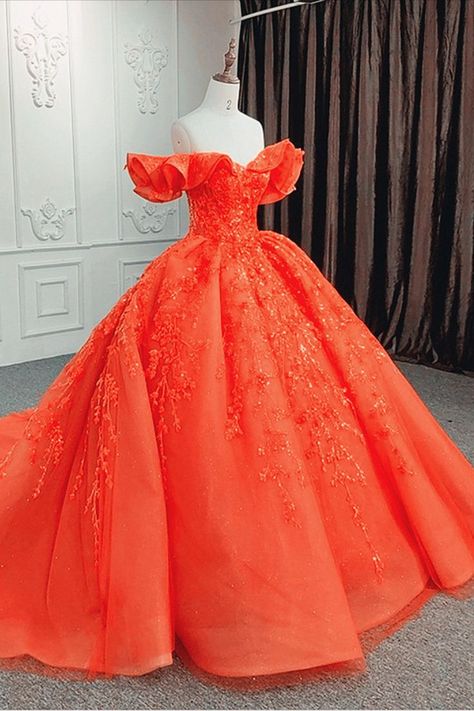 Orange 15 Dress Orange Quince Dresses, Orange Quinceanera Dresses, Orange Quinceanera, Cute Colorful Outfits, Quinceanera Themes Dresses, Dresses Orange, Ball Gown Dress, Quinceanera Themes, Pretty Quinceanera Dresses