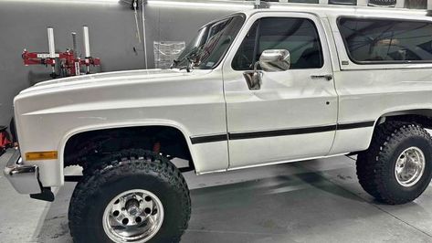 1990 w/ 5.3 Vortec & Auto in Spring, TX K5 Blazer For Sale, Square Body Chevy, Chevy K5 Blazer, Blazer Ideas, Chevy Blazer K5, Imperial County, Spring Texas, Chevy Blazer, K5 Blazer