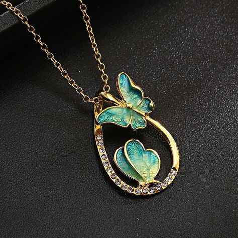 Luxury Butterfly Necklace For Women Gift, Butterfly Pandent Design, Luxury Butterfly-shaped Jewelry For Gifts, Necklaces Butterfly, Elegant Metal Butterfly Pendant Necklace, Elegant Gemstone Butterfly Necklace Gift, Green Butterflies, Saving Animals, Necklaces Gift