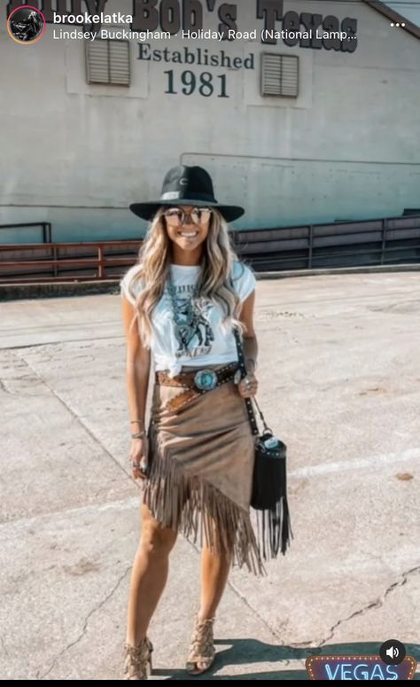 Women’s Dressy Western Wear, Skirt With Tassels Fringes, Boho Western Chic Outfits, Sleek Western Fashion, 2023 Western Outfits, Glitzy Country Outfit, Night Out Outfit Cowgirl Boots, Fall Western Outfits Dresses, Womens Western Fashion Boho Chic