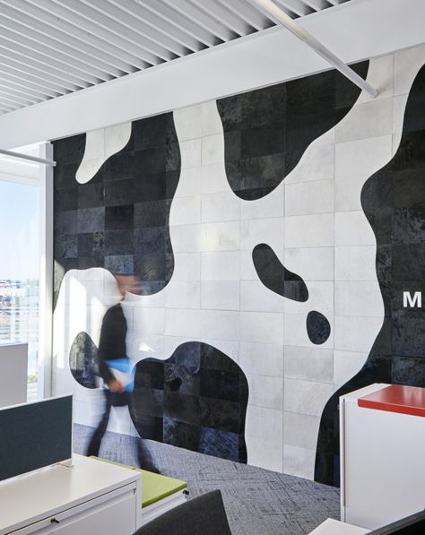 Dairy Farmers of America Headquarters - Kansas City - 8 Gluten Free Dairy Free Desserts, Cow Mural, Dairy Free Desserts, Milk Art, Kansas City Kansas, Office Tour, Milk Splash, Dairy Industry, Store Design Boutique