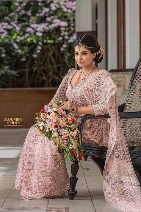 Sinhala , SinhalaPeople , SinhalesePeople , People , People of Sri lanka Beeralu Saree Sri Lanka, Saree Sri Lanka, Osari Designs, Buddhist Wedding Dress, Asian Bridesmaid Dresses, Kandian Bride, White Saree Wedding, Buddhist Wedding, Srilankan Wedding