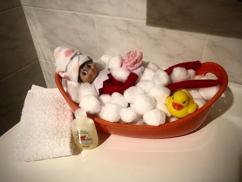 Elf Cotton Balls, Elf Bubble Bath, Elf On The Shelf Cotton Balls, Elf Bath, Awesome Elf On The Shelf Ideas, Elf Activities, The Scout, Elf Ideas, Buddy The Elf