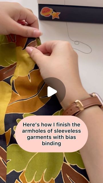 How To Sew Bias Binding, Bias Binding Tutorial How To Make, Breaking The Pattern, Strip Quilt Patterns, Shirt Patterns, Strip Quilt, Spring Sewing, Sewing Tricks, The Fold Line