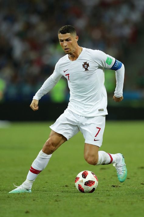 Cr7 Wallpapers, Cristino Ronaldo, Ronaldo Juventus, Messi And Neymar, Ronaldo Real Madrid, Ronaldo Real, Cristiano Ronaldo Wallpapers, Cr7 Ronaldo, Good Soccer Players