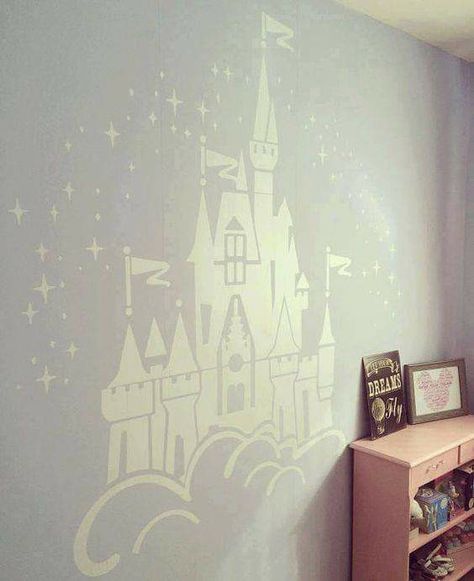 Disney Baby Rooms, Disney Princess Bedroom, Disney Themed Nursery, Casa Disney, Princess Bedrooms, Stickers Disney, Disney Bedrooms, Fairy Castle, Princess Bedroom