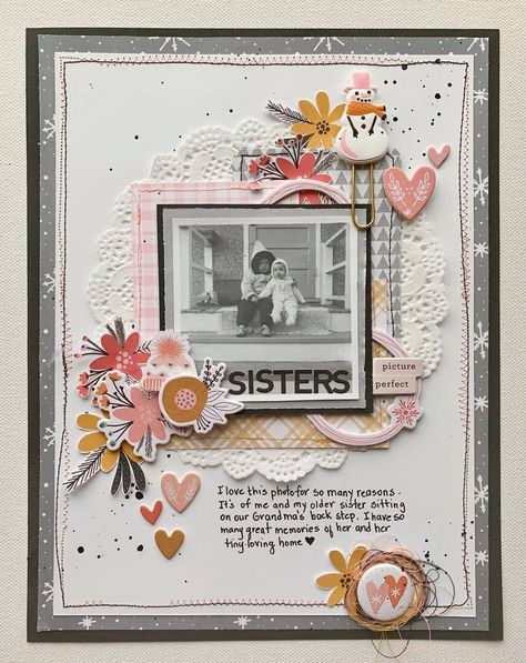 Scrapbook Frame, Christmas Scrapbook Pages, Baby Layouts, Photo Album Layout, Simple Scrapbook, Candy Cards, Memory Scrapbook, Photo Album Scrapbooking, Wedding Scrapbook