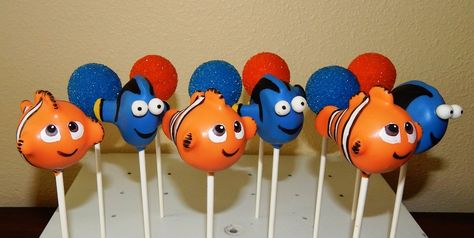 Nemo Treats, Dory Cake, Nemo Baby Shower, Finding Nemo Cake, Finding Nemo Baby, Finding Dory Birthday Party, Dory Birthday Party, Finding Nemo Party, Finding Dory Birthday