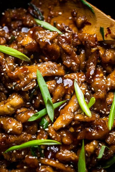 Vegan Mongolian Beef Vegan Mongolian Beef, Soy Free Soy Sauce, Mongolian Recipes, Mongolian Beef Recipe, Ginger Beef, Mongolian Beef Recipes, Vegan Asian Recipes, Beef Sauce, Vegan Beef