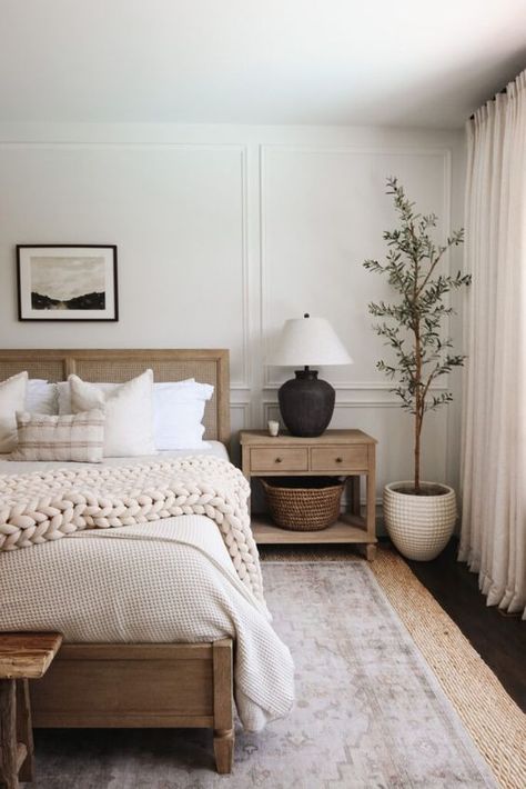 Beautiful Bed Designs, 2024 Bedroom, Bedroom Decor For Small Rooms, Decor Ideas Bedroom, Creative Bedroom, House Decor Rustic, Bedroom Decor Design, Modern Bedroom Decor, Farmhouse Bedroom Decor