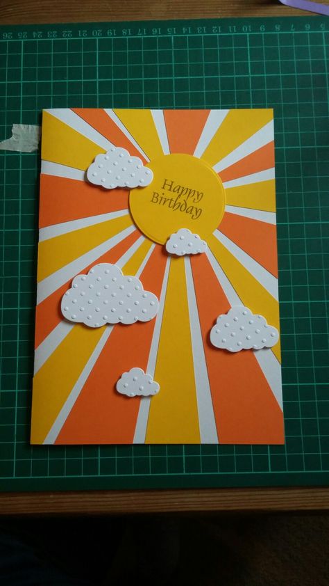 Sunshine card :) Orange and yellow sun rays with dots embossed card to make a nice cheery handmade homemade card. Happy Birthday card! Yellow Birthday Cards Diy, Sun Cards, Yellow Birthday Card Ideas, Yellow Card Ideas, Orange Birthday, Yellow Birthday, Farewell Cards, Designs Coloring Books, Birthday Cards For Boyfriend