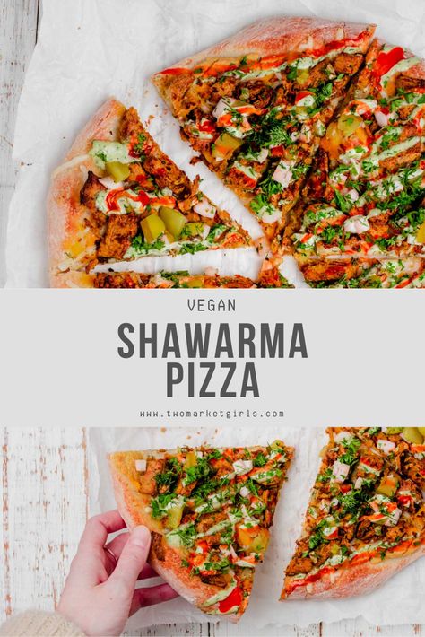 Take your pizza game up a notch, with this perfectly baked delicious Vegan Shawarma Pizza. Shawarma Pizza, Vegan Shawarma, Chicken Hummus, Vegan Pizza Recipes, Vegetarian Pizza Recipe, Pickled Turnips, Pizza Vegana, Vegan Pizza Recipe, Pizza Homemade