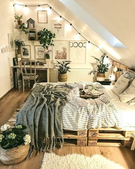 Lots Of Plants, Slanted Ceiling, Dekorasi Kamar Tidur, Bedroom Decor Cozy, Interior Colour, Remodel Bathroom, Attic Bedroom, Redecorate Bedroom, Cozy Room Decor