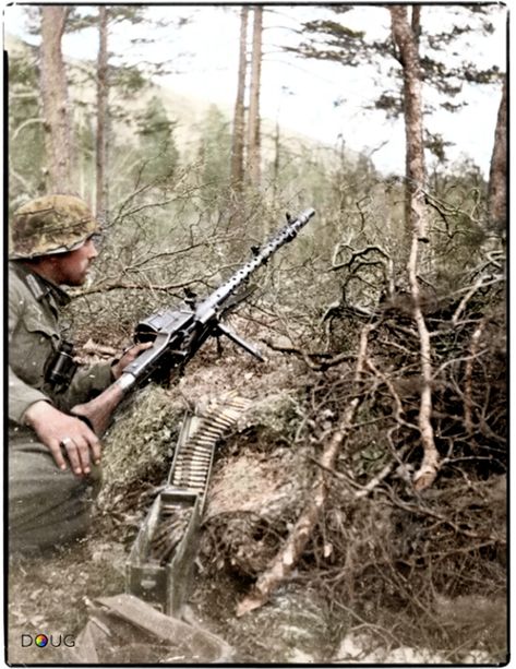 Mg 34, Germany Ww2, German Soldiers Ww2, Wwii Photos, German Uniforms, Noble Quran, Military Photos, German Army, Vietnam Veterans