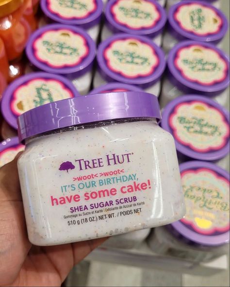 Tree Hut Birthday Cake, Birthday Cake Tree Hut, Tree Hut Birthday Cake Scrub, Tree Hut Body Scrub Birthday, New Tree Hut Scrubs, Treehut Body Scrub, Rating Tree Hut Scrubs, Treehut Body Scrub Collection, Sugar Scrubs Tree Hut Collection